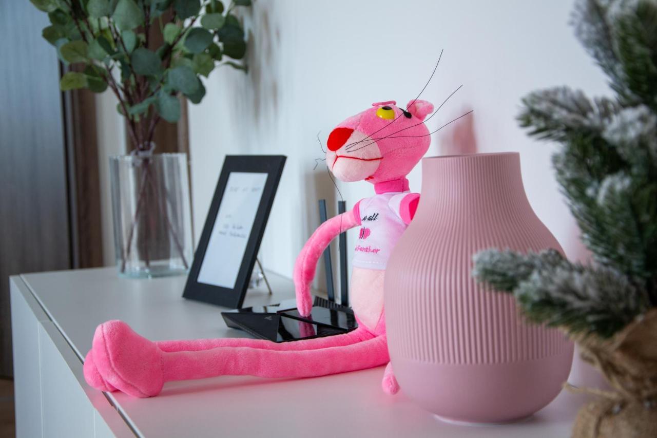 Flh - Pink Panther Sibiu Dış mekan fotoğraf